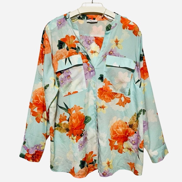 Calvin Klein Tops - CALVIN KLEIN Floral Button Down Shirt